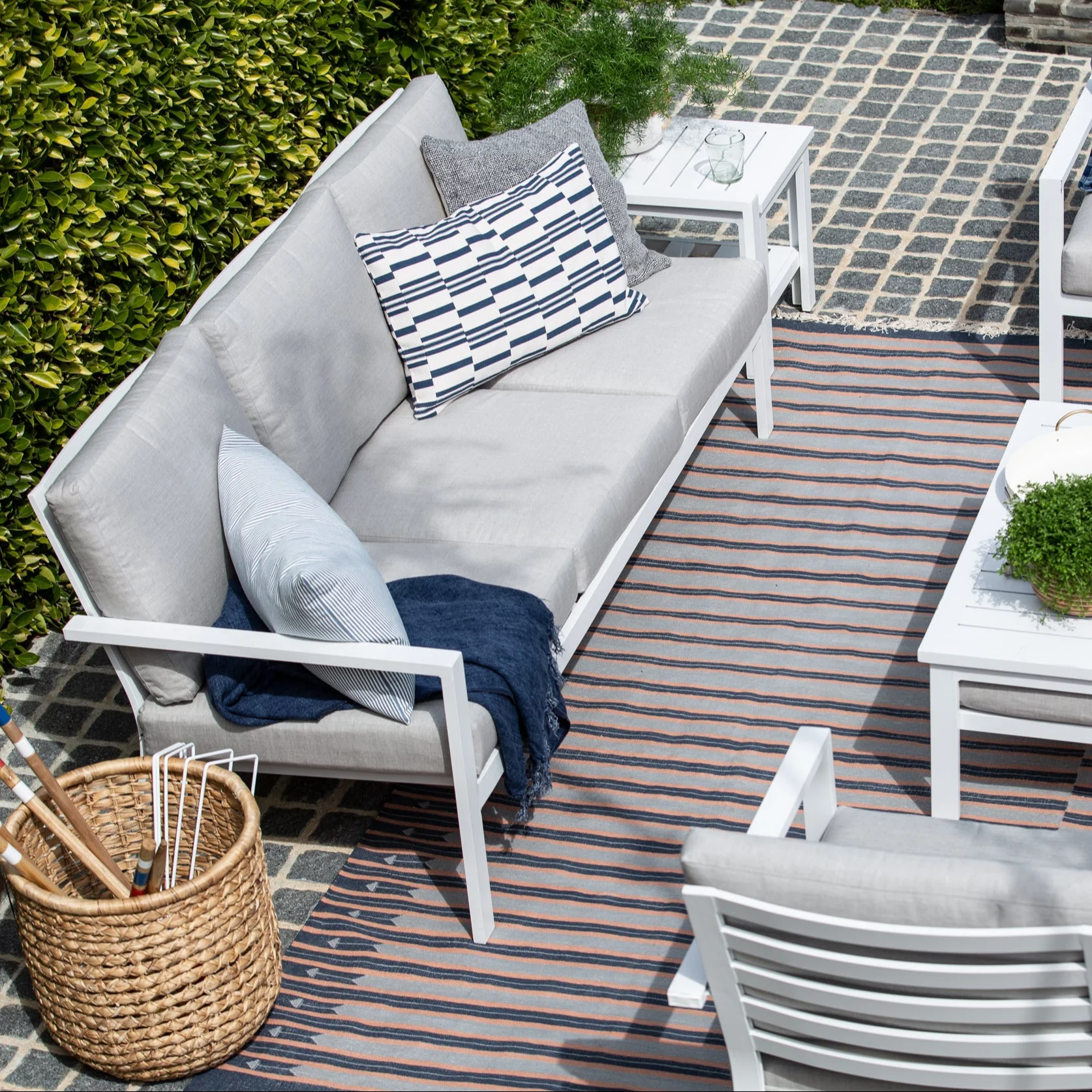 Luna Outdoor Sofa Set - Image 6